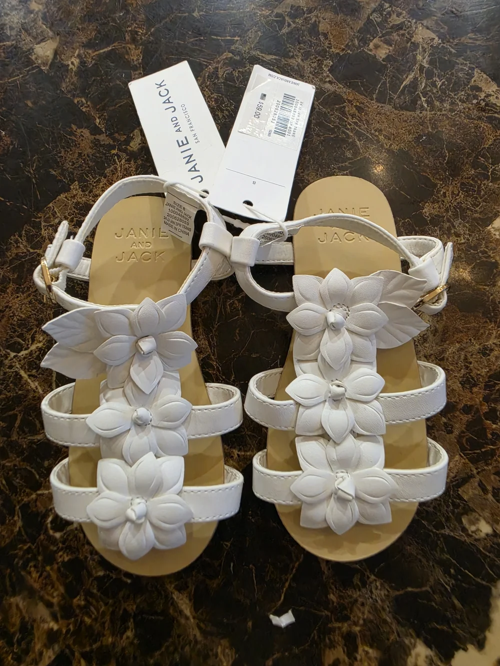 🔥 NWT Janie & Jack White Floral T-Strap Sandals with Gold Buckles (Size: 8c/8T)